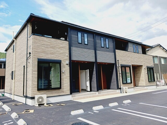 建物外観　外観写真（昼）