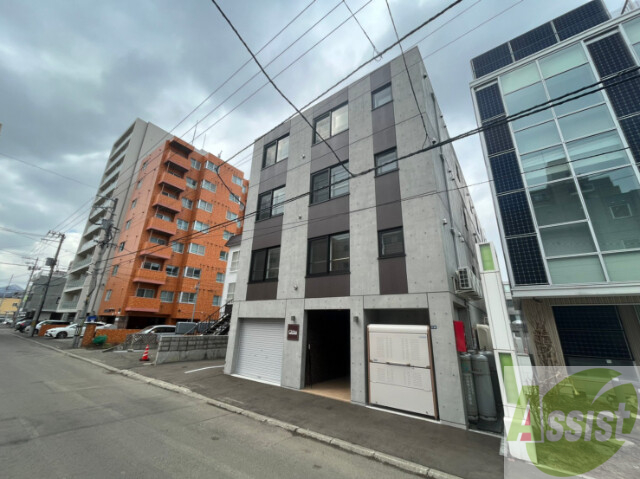 建物外観　札幌市中央区南１０条西「グローリア南１０条」