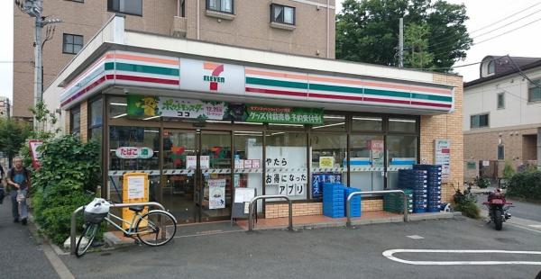 コンビニ　セブンイレブン世田谷桜丘5丁目店（コンビニ）まで665m