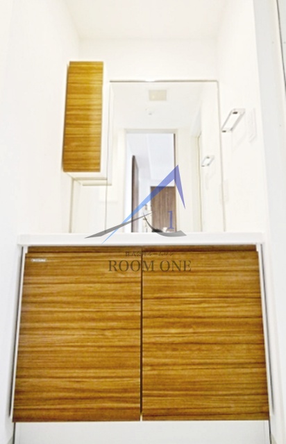 洗面設備　独立洗面台です。