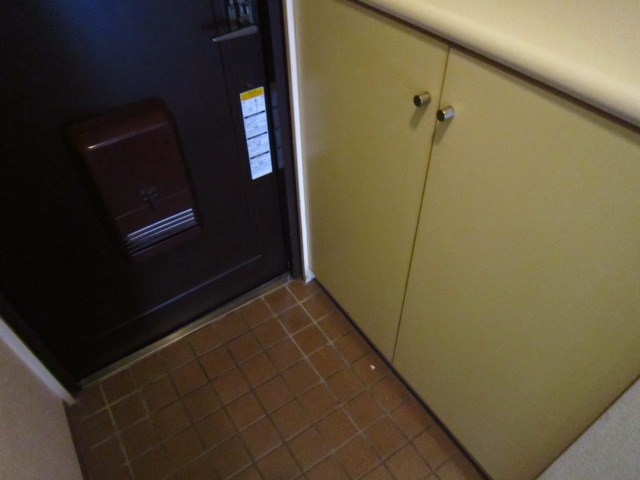 玄関　別部屋参照