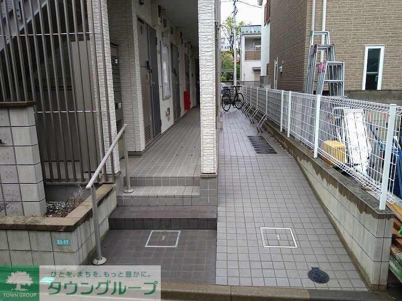 エントランス　自転車置場