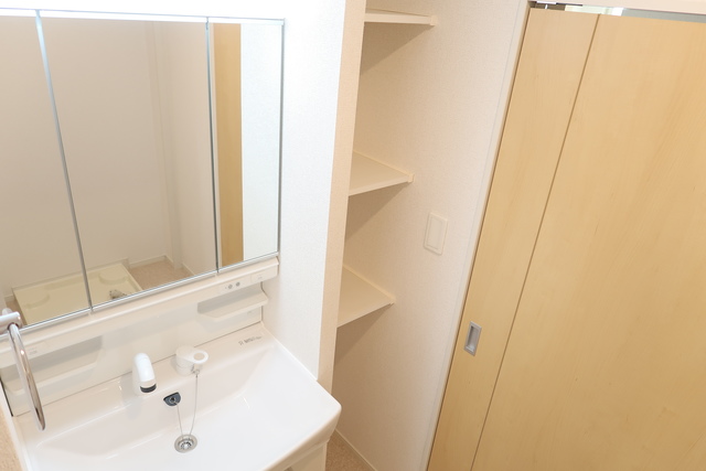 洗面設備　独立洗面台