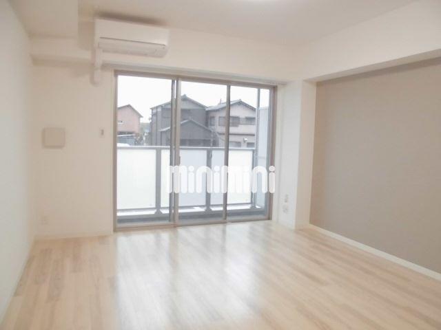 玄関　ダブルロックの玄関ドアです