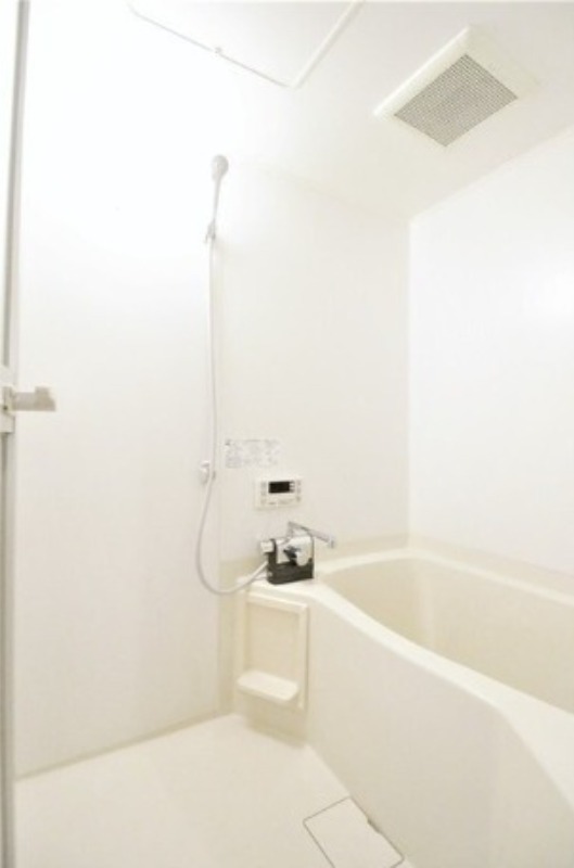 バス・シャワールーム　図面と現状に相違がある場合には現状を優先