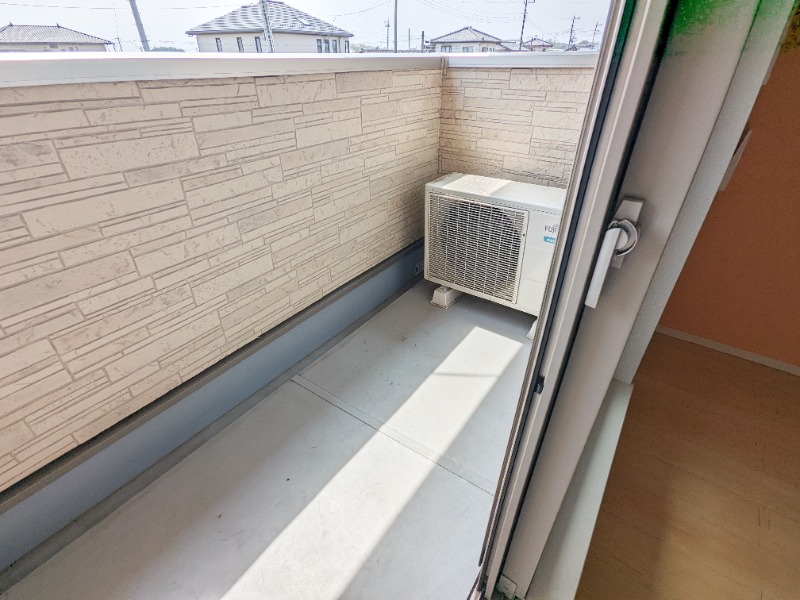 バルコニー　図面と現状に相違がある場合には現状を優先