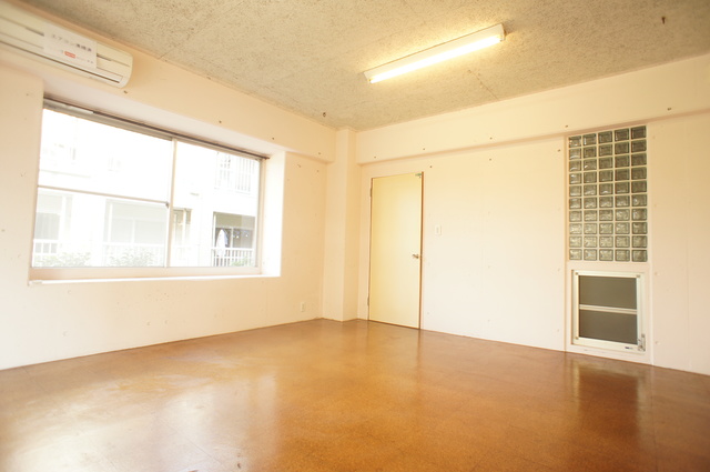 その他部屋・スペース　明るい雰囲気で暮らしやすい！優しい質感の室内がオススメ☆