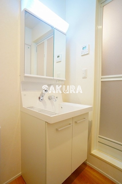 洗面設備　忙しい朝には欠かせない洗面所です♪