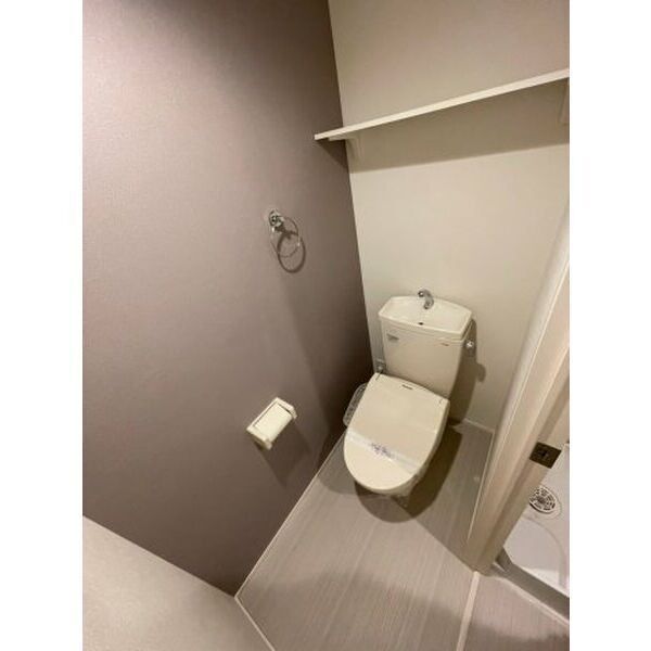トイレ　※同シリーズの写真になります。