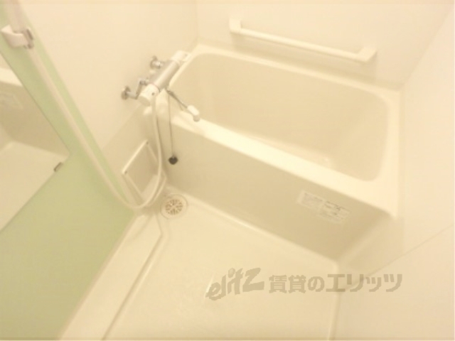 バス・シャワールーム　ゆったりとしたお風呂です