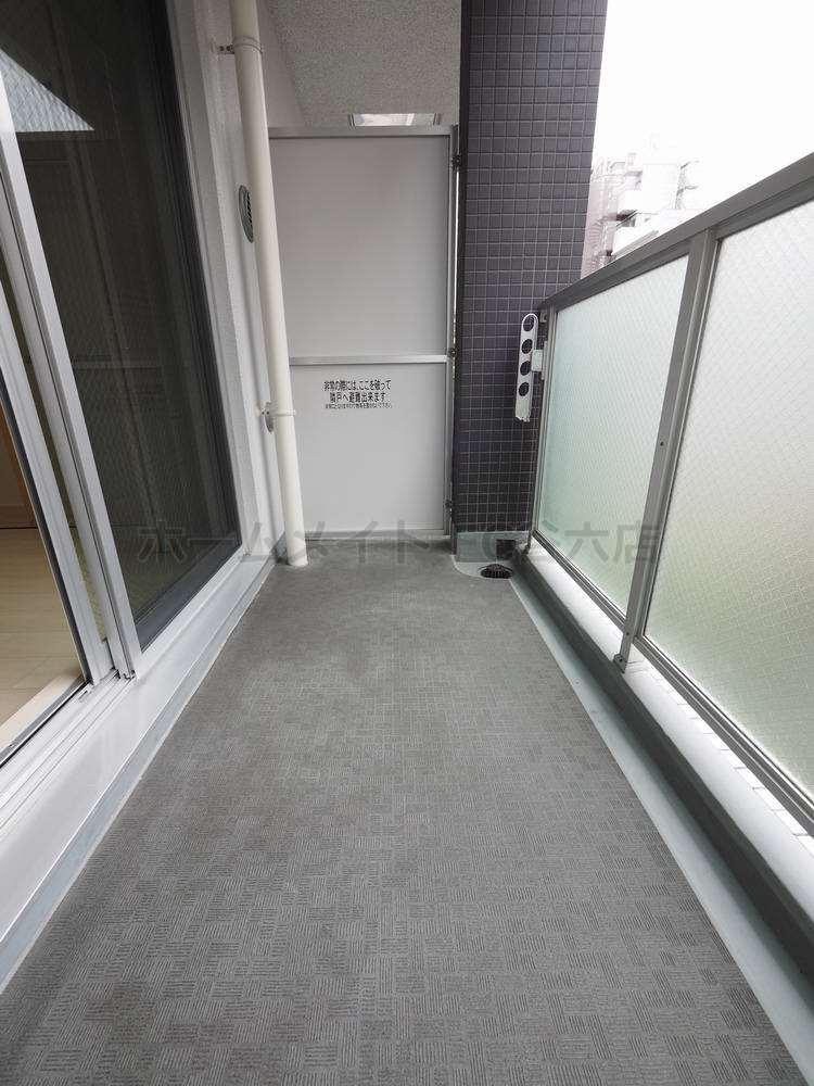 バルコニー　集合ポスト