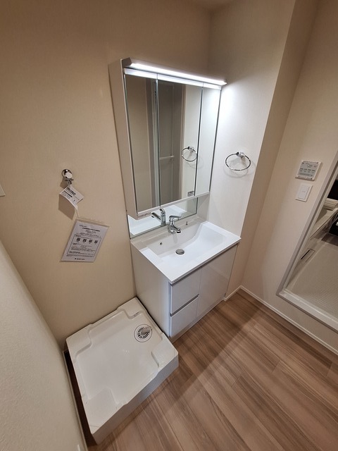 洗面設備　★独立洗面台・洗濯機置き場★