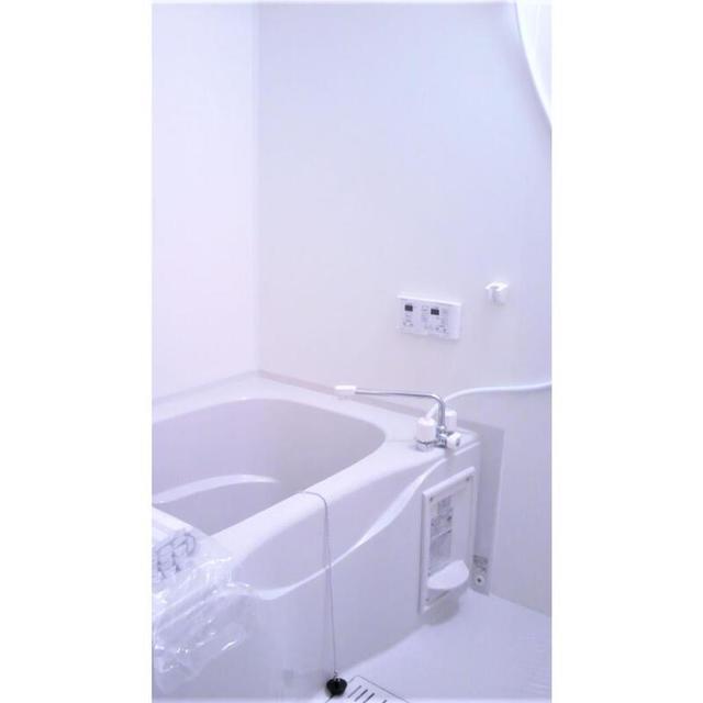 バス・シャワールーム　バスルーム