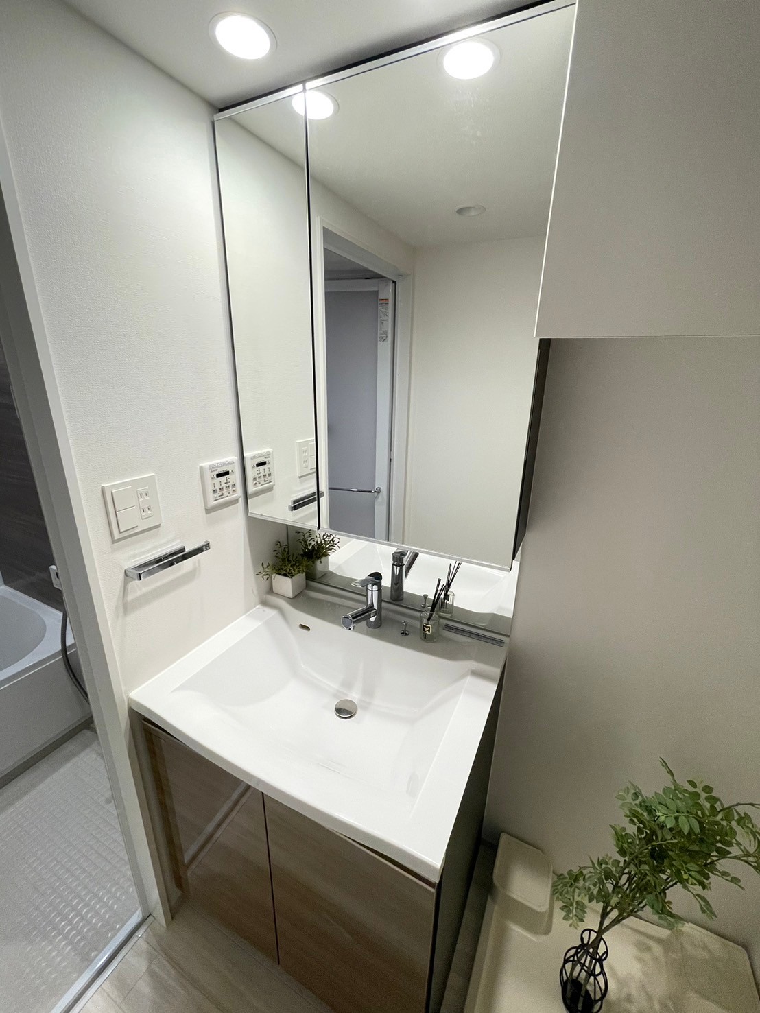 洗面設備　独立洗面台