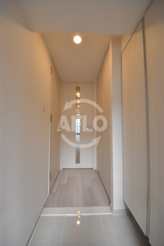 玄関　ザ・パークハビオ天満橋　玄関