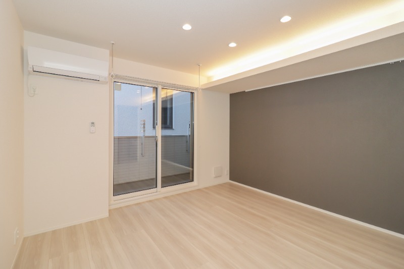 居室・リビング　図面と現状に相違がある場合には現状を優先