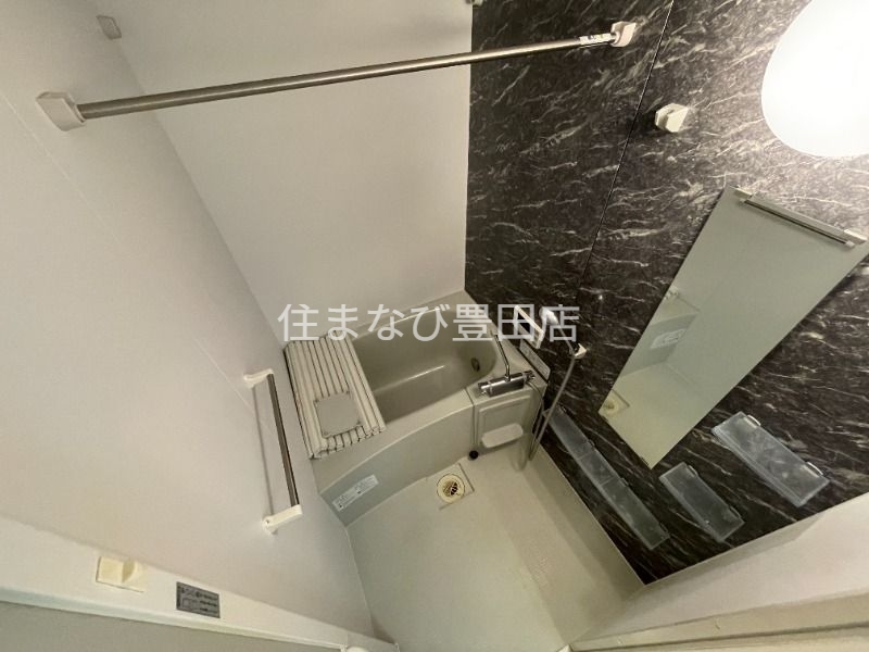 バス・シャワールーム　同型別部屋写真