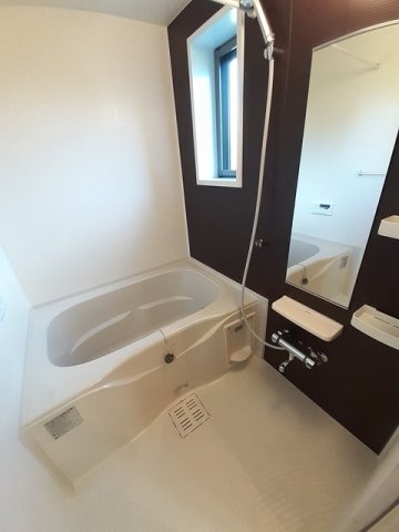 バス・シャワールーム　日々の疲れを癒すお風呂付です