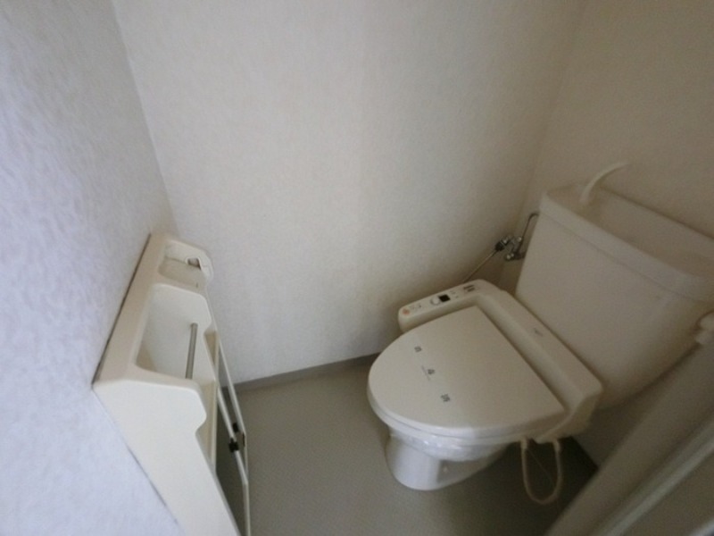 トイレ　図面と現状に相違がある場合には現状を優先