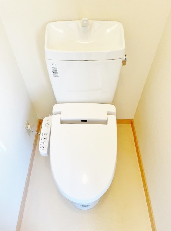 トイレ　★温水洗浄便座★