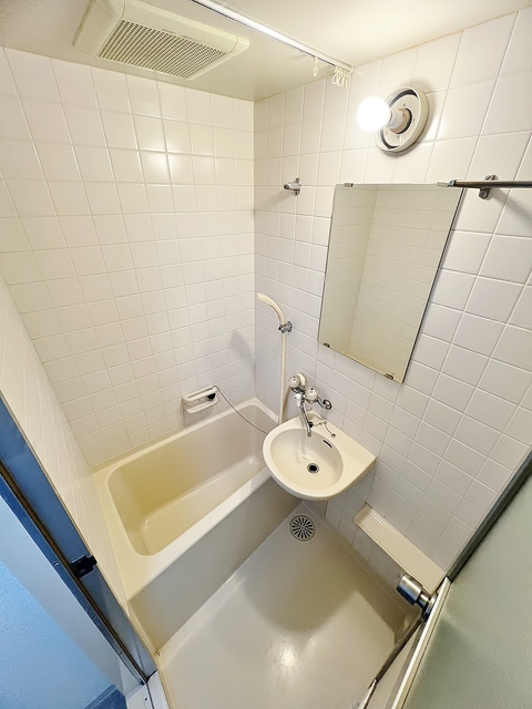 バス・シャワールーム　浴室