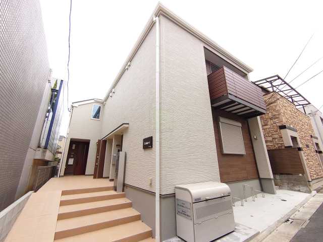 建物外観　お電話でお問合せのお客様を対象に初期費用割引中。