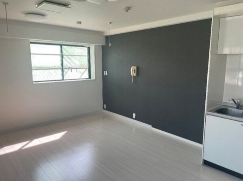 居室・リビング　図面と現状に相違がある場合には現状を優先