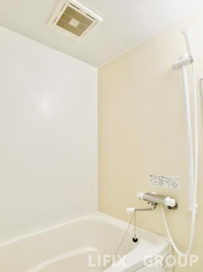 バス・シャワールーム　風呂