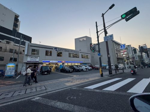 コンビニ　ローソン天王寺町二丁目店（コンビニ）まで368m