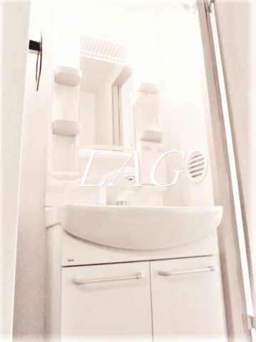 洗面設備　洗面台です。