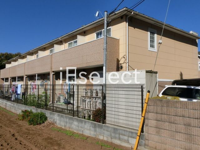 建物外観　閑静な住宅街です。