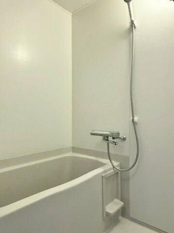 バス・シャワールーム　※別部屋参考写真