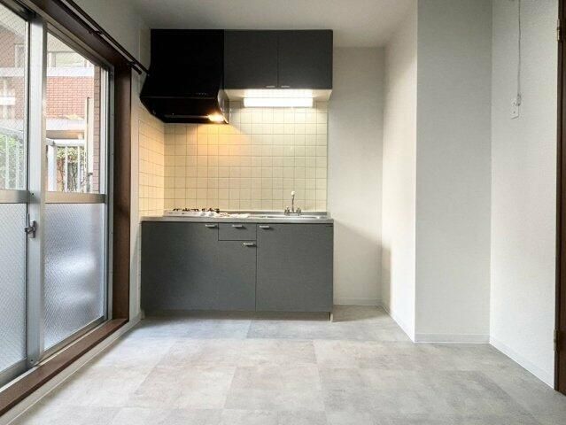 居室・リビング　※別部屋参考写真