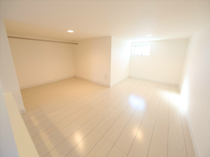 その他部屋・スペース　ロフト5.1帖（収納としてもお部屋としても使えます）