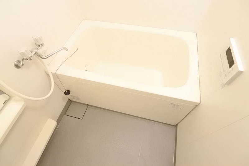 バス・シャワールーム　風呂