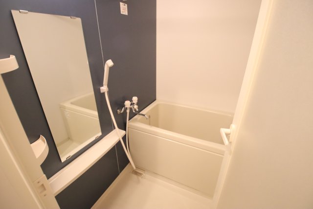 バス・シャワールーム　別室の参考写真です。※現況優先