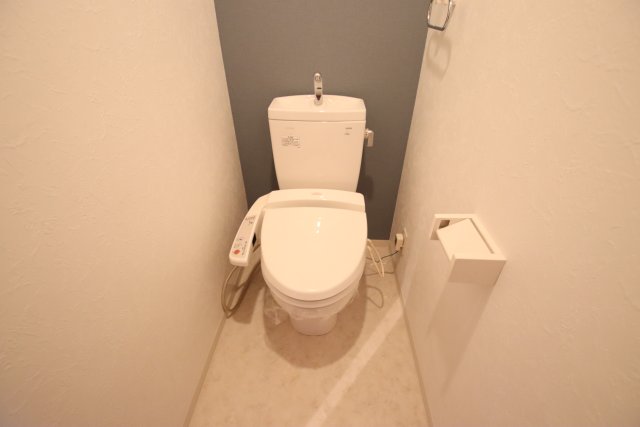 トイレ　別室の参考写真です。※現況優先