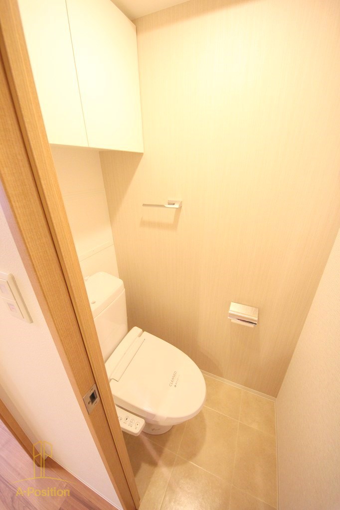 トイレ　コンフォリア心斎橋EAST