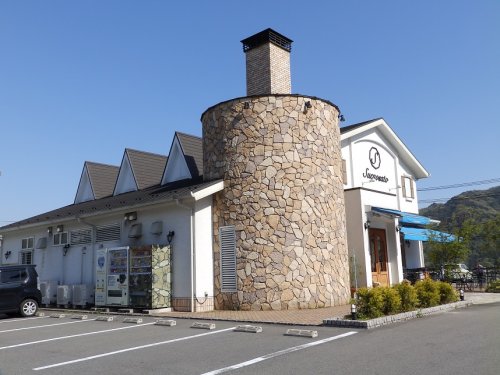 飲食店　石窯パン工房山口店（飲食店）まで2192m
