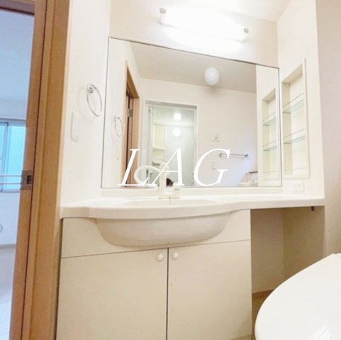 洗面設備　洗面台です。