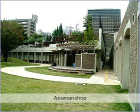 図書館　江坂図書館（図書館）まで256m