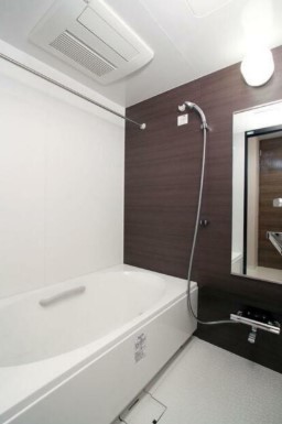 バス・シャワールーム　別部屋参考写真