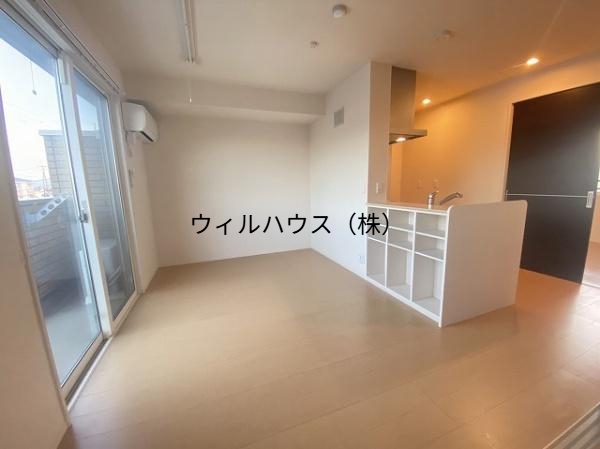 居室・リビング　カウンターキッチン！