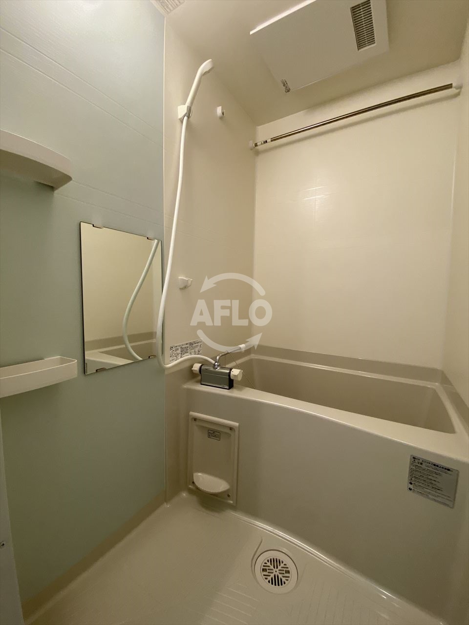 バス・シャワールーム　NEO CION　浴室