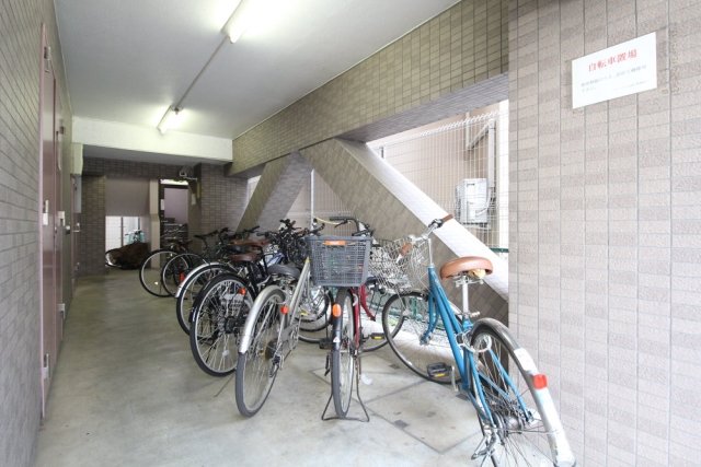 その他　駐輪場