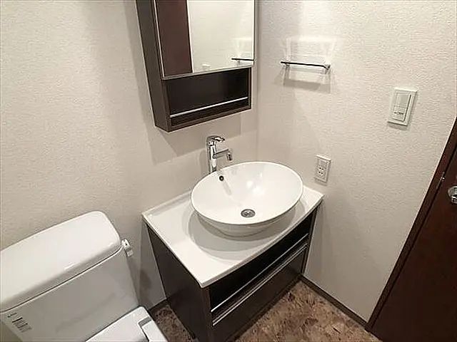 トイレ　コンパクトで使いやすいトイレです