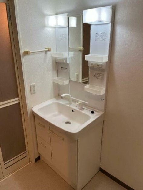 洗面設備　独立洗面台