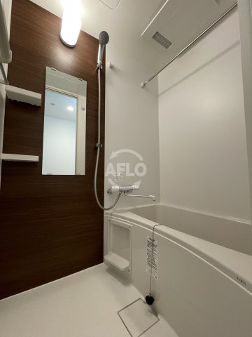 バス・シャワールーム　アドバンス西梅田ビオス　浴室