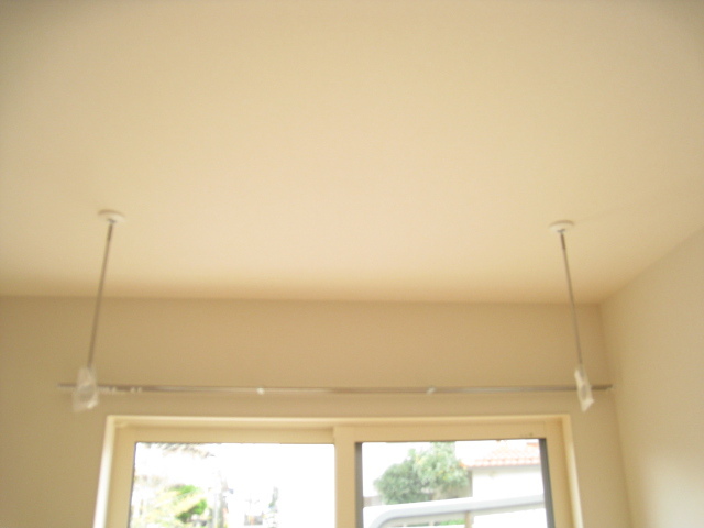 その他設備　室内物干し