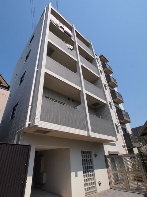 建物外観　キッチン